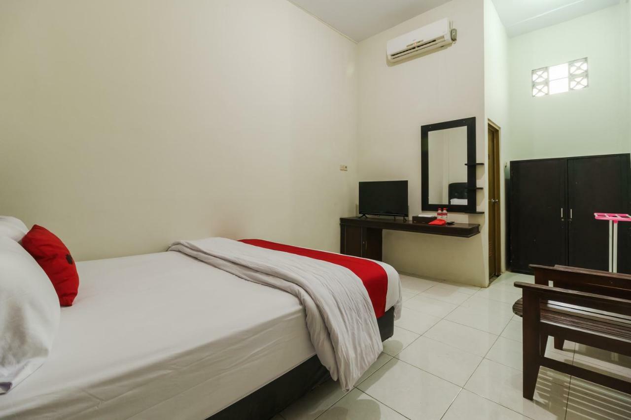 Reddoorz Syariah Near Fort Marlborough Bengkulu Esterno foto