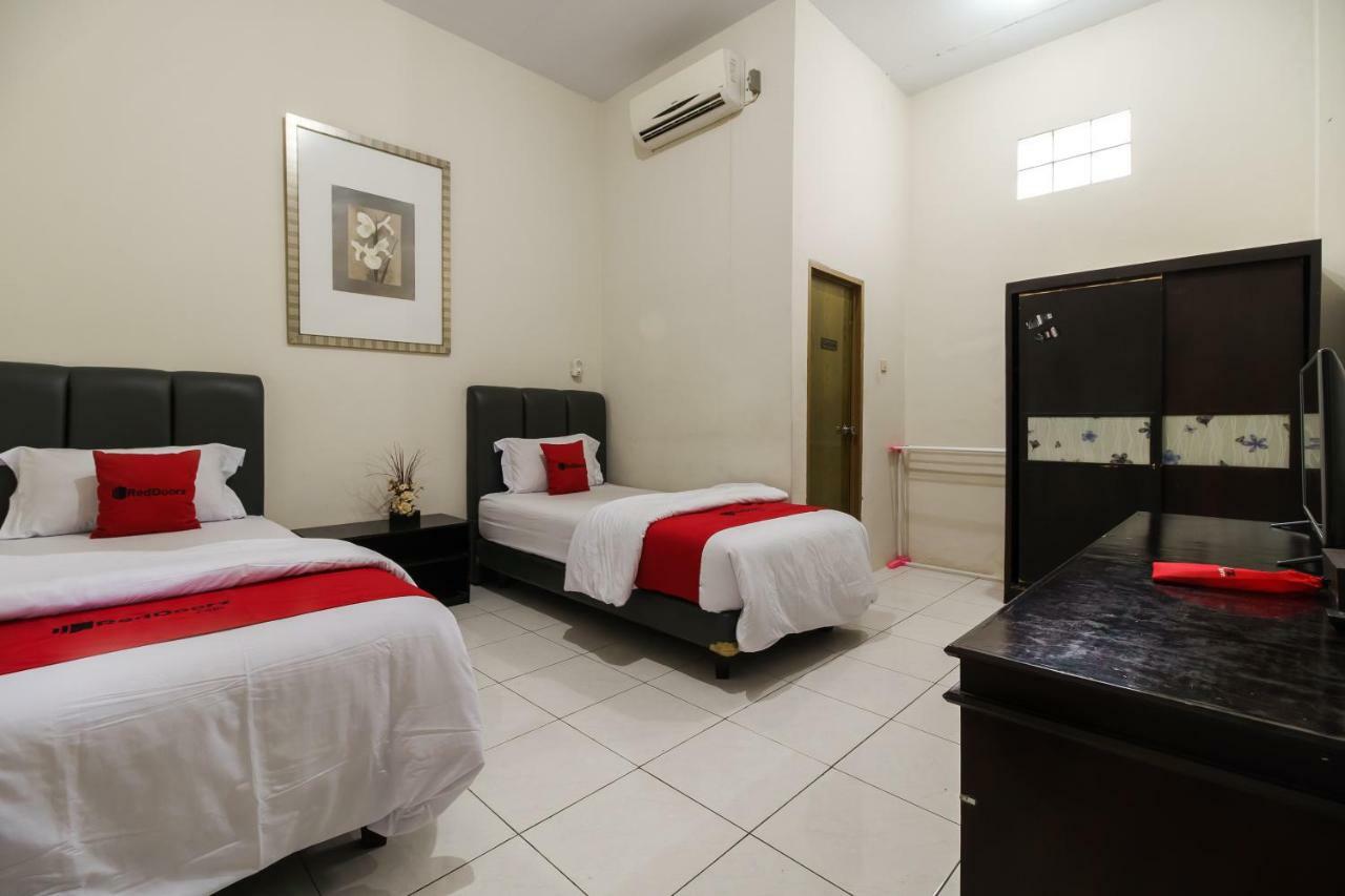 Reddoorz Syariah Near Fort Marlborough Bengkulu Esterno foto